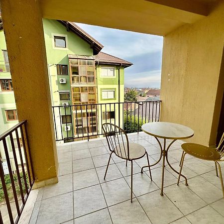 Apartament Novara 17 Craiova Kültér fotó