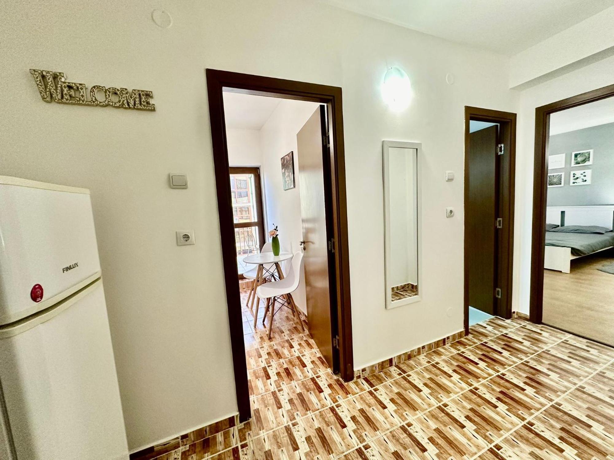 Apartament Novara 17 Craiova Kültér fotó